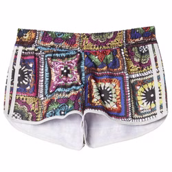 AY6853-adidas-crochita-shorts-the-farm-company-kurze-sporthose-2.jpg AY6853-adidas-crochita-shorts-the-farm-company-kurze-sporthose-2.jpg