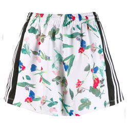ED4761-adidas-originals-flower-trefoil-shorts-kurze-hose-weiss-sport-freizeit-blumen-4.jpg ED4761-adidas-originals-flower-trefoil-shorts-kurze-hose-weiss-sport-freizeit-blumen-4.jpg