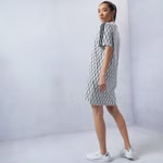 FM1069-adidas-originals-trefoil-tee-dress-monogram-shirt-kleid-white-black-1.jpg