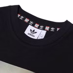 GN5928-adidas-originals-run-dmc-photo-tee-shirt-05.jpg