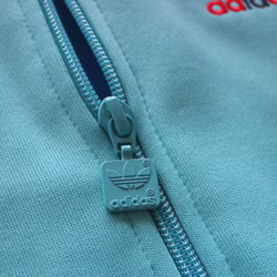 O58796-adidas-originals-junior-adicolor-hooded-flock-jacke-sportjacke-kapuzenjacke-clear-blue-scarlet-kinder-3.jpg O58796-adidas-originals-junior-adicolor-hooded-flock-jacke-sportjacke-kapuzenjacke-clear-blue-scarlet-kinder-3.jpg