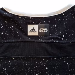 adidas-star-wars-kinder-tank-top-schwarz-galaxie-weltall-sterne-shirt-2.jpg adidas-star-wars-kinder-tank-top-schwarz-galaxie-weltall-sterne-shirt-2.jpg