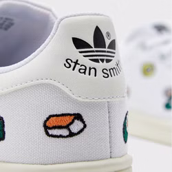 EF5469-adidas-originals-stan-smith-j-sushi-japan-sneaker-maki-nigiri-turnschuhe-weiss-8.jpg EF5469-adidas-originals-stan-smith-j-sushi-japan-sneaker-maki-nigiri-turnschuhe-weiss-8.jpg
