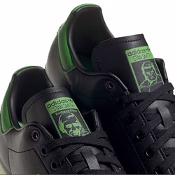 S42624-adidas-originals-marvel-hulk-superheld-being-green-sneaker-turnschuhe-recycling-limited-edition-black-gruen-4.jpg S42624-adidas-originals-marvel-hulk-superheld-being-green-sneaker-turnschuhe-recycling-limited-edition-black-gruen-4.jpg