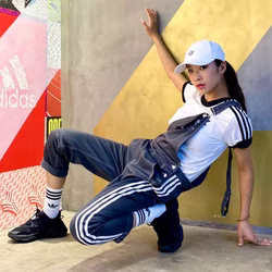 DU8181-adidas-originals-latzhose-dungarees-worker-overall-onesie-jumpsuit-grey-six-grau-6.jpg DU8181-adidas-originals-latzhose-dungarees-worker-overall-onesie-jumpsuit-grey-six-grau-6.jpg