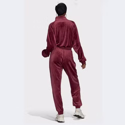H18047-adidas-originals-boilersuit-samt-velvet-jumpsuit-overall-trefoil-fashion-anzug-2.jpg H18047-adidas-originals-boilersuit-samt-velvet-jumpsuit-overall-trefoil-fashion-anzug-2.jpg