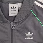 HI3002-adidas-originals-tricot-sst-superstar-tt-track-top-grau-schwarz-weiss-b.jpg