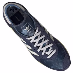GW2055-adidas-originals-trx-vintage-sneaker-la-trainer-batik-tie-oldschool-navy-c.jpg GW2055-adidas-originals-trx-vintage-sneaker-la-trainer-batik-tie-oldschool-navy-c.jpg
