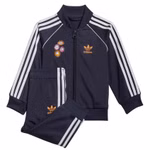 HC1943-adidas-kevin-lyons-monster-sst-suit-superstar-set-navy-designer-kinder-jogger-e.jpg