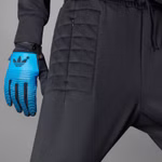 HM6507-adidas-originals-chile-62-c-62-quilted-blue-version-track-pant-trainingshose-schwarz-sporthose-black-c.jpg
