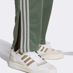 HI6005-adidas-originals-star-wars-firebird-tp-boba-fett-track-pants-trainingshose-trace-green-khaki-6.jpg HI6005-adidas-originals-star-wars-firebird-tp-boba-fett-track-pants-trainingshose-trace-green-khaki-6.jpg