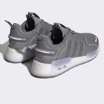 IG9942-adidas-originals-nmd-v3-r1-trainer-sneaker-grau-grey-boost-laufschuhe-running-f.jpg