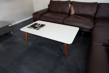 1069-Design-Couchtisch-SH-1-Creme---Walnuss-Nussba_3.jpg