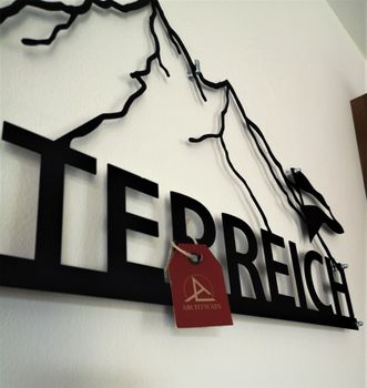 1432-Design-3D-Wandbild-34-x-72-cm-oesterreich-Gebirge-Flagge-Austria-Metallbild-Wanddeko-Archtwain-Studio-Design-Industrie-Look-MD-116_4.jpg