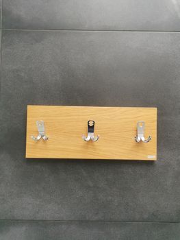 6021-Edler-Badezimmer-Handtuchhaken-Wandhandtuchhaken-50-x-20-cm-Carl-Svensson_1.jpg