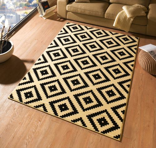 Design Teppich Raute 160 x 230 cm Schwarz / Creme UT-15