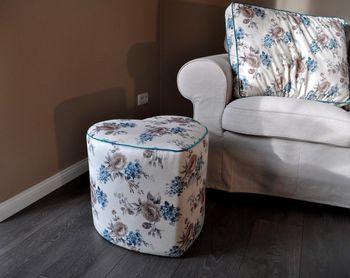 762-Design-Hocker-Pouf-Carl-Svensson-Herzform-Rosa-_2.jpg