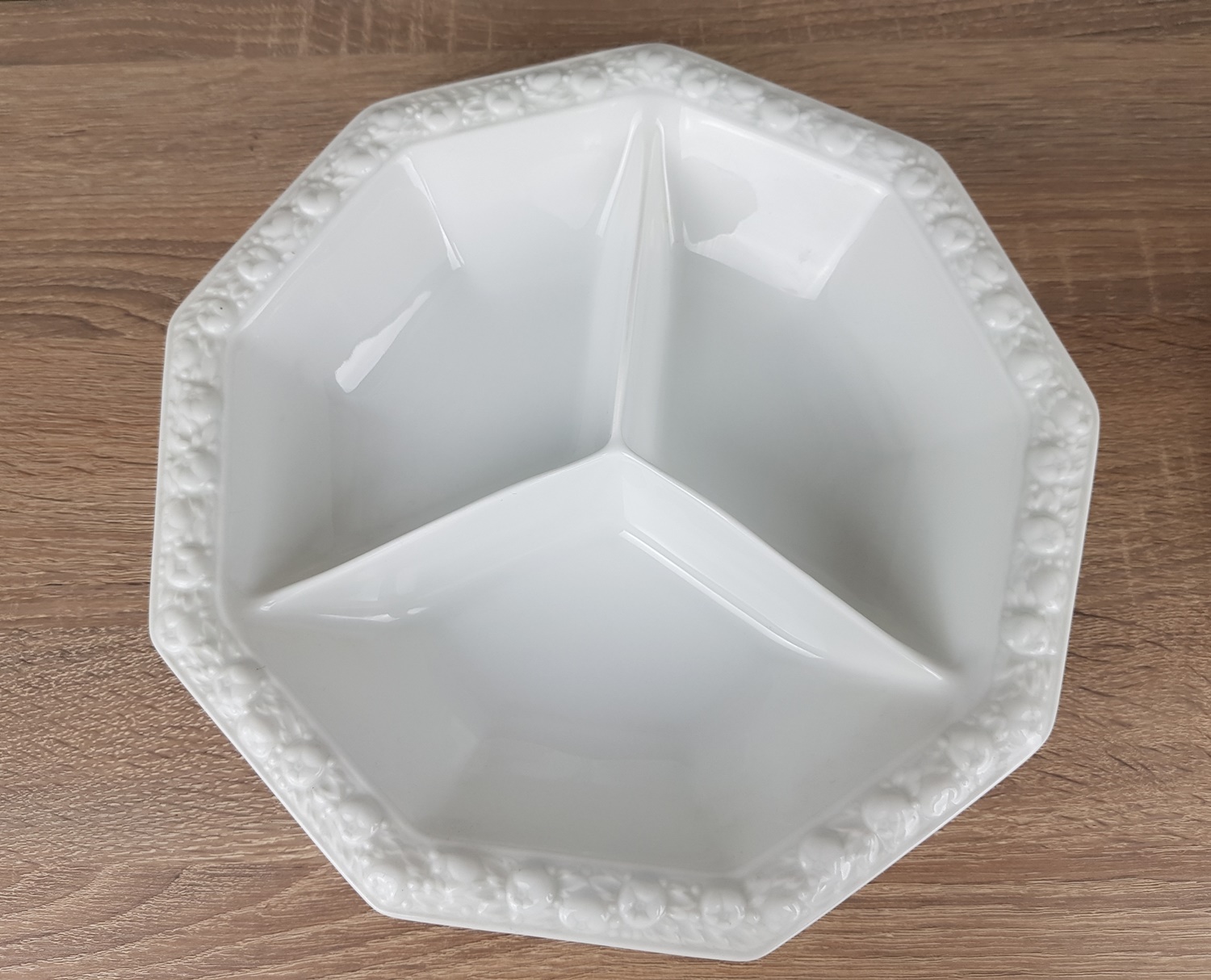 RT Maria weiß classic dreigeteilt Snacks