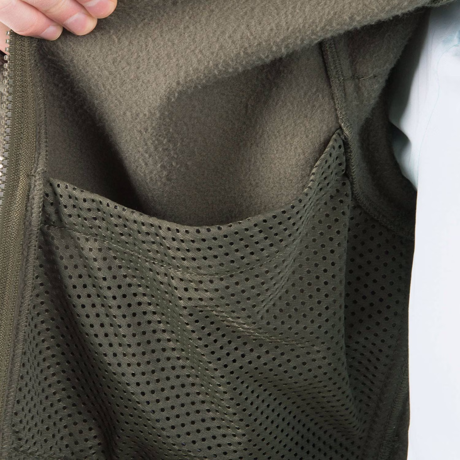 bl-cmb-hf-detail-4.jpg bl-cmb-hf-detail-4.jpg