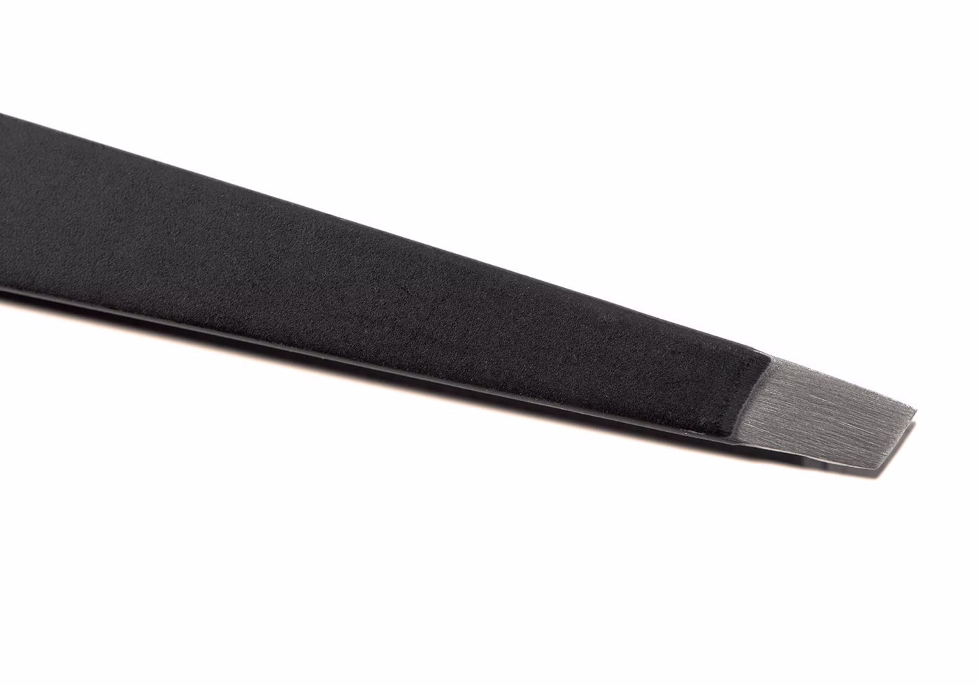 Slant-Tip-Tweezers-11-5cm-Black-cg36070large4.png Slant-Tip-Tweezers-11-5cm-Black-cg36070large4.png