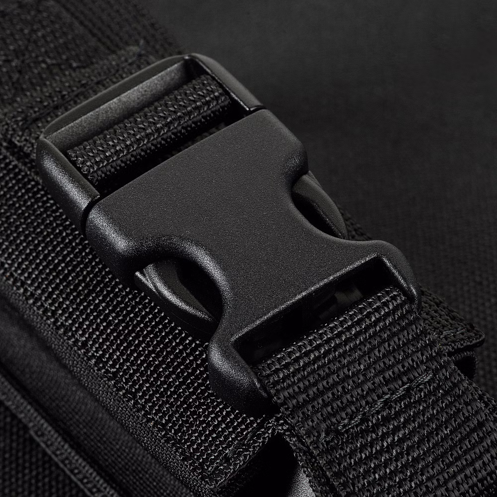 black7.jpg