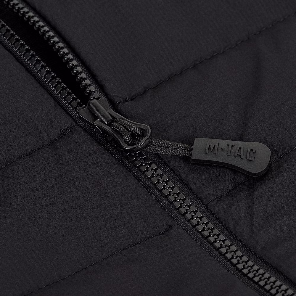 black6.jpg black6.jpg