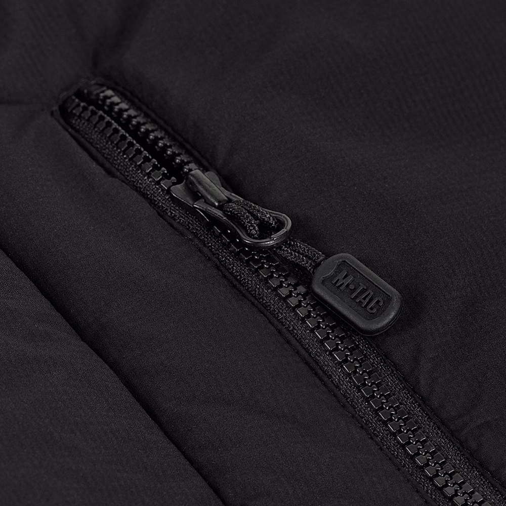 black9.jpg black9.jpg