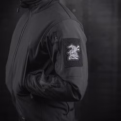 51327002-102.jpg 51327002-102.jpg