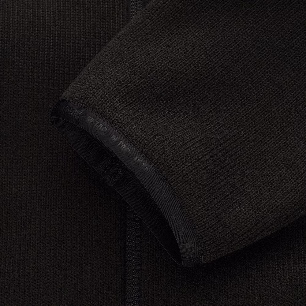 black8.jpg black8.jpg