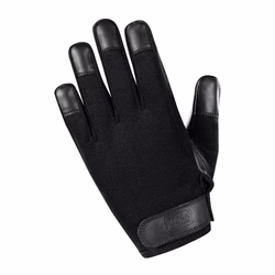 Black3.jpeg Black3.jpeg