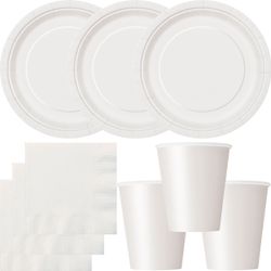 22305-Party-Deko-Set-weiss-Einweggeschirr-fuer-14-Personen-eckige-Teller--Becher--Servietten-Hochzeit-Geburtstag-Flieder.jpg 22305-Party-Deko-Set-weiss-Einweggeschirr-fuer-14-Personen-eckige-Teller--Becher--Servietten-Hochzeit-Geburtstag-Flieder.jpg