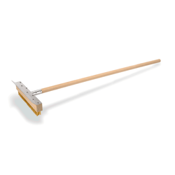 39649-Reinigungsbuerste-mit-Schaber--105-cm--mit-Messingborsten-3-cm--Holz--Messing.png 39649-Reinigungsbuerste-mit-Schaber--105-cm--mit-Messingborsten-3-cm--Holz--Messing.png