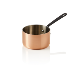 40453-Mini-Servierkasserolle-MINI-COPPER-3PLY-mit-schwarzem-Griff-----10-cm--460-ml--Kupfer-Aluminium.png 40453-Mini-Servierkasserolle-MINI-COPPER-3PLY-mit-schwarzem-Griff-----10-cm--460-ml--Kupfer-Aluminium.png