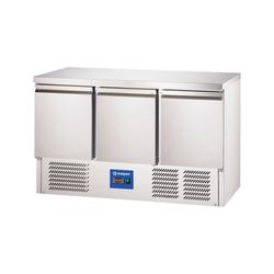 832039v02_main_product_photo_ilsgtm0uhm8 51410-Starline-Edelstahl-Kuehltisch--3-tuerig--GN-1-1--1365x700x875-mm--BxTxH---ohne-Aufkantung.jpg