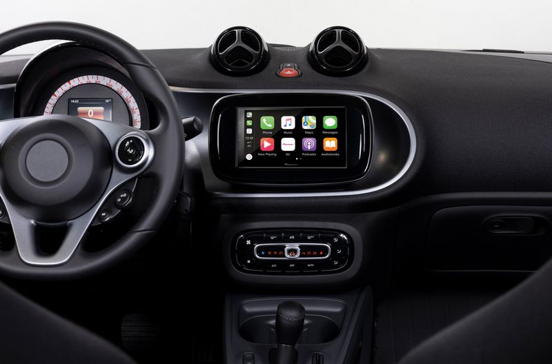 Einbausatz für SPH-EVO62DAB SPH-EVO64DAB im Smart Forfour (W453) / Fortwo (C453/A453) Schwarz Einbausatz für SPH-EVO62DAB SPH-EVO64DAB im Smart Forfour (W453) / Fortwo (C453/A453) Schwarz