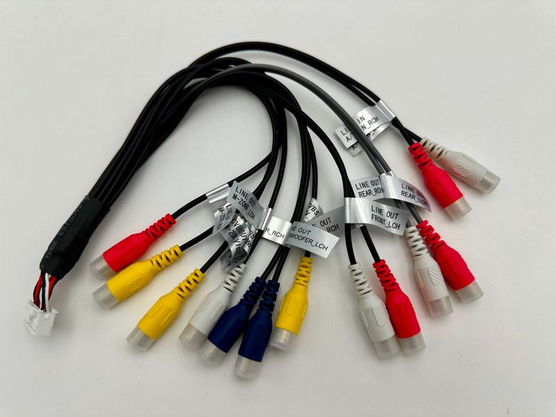 ZENEC N-ZE3756-ISO3 Z-N965 Z-N966 Z-N875 Anschlusskabel Cinch Line Out AV AUX ZENEC N-ZE3756-ISO3 Z-N965 Z-N966 Z-N875 Anschlusskabel Cinch Line Out AV AUX