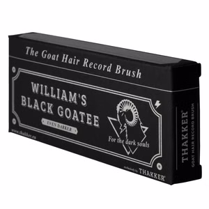 11018-THAKKER-William-s-Black-Goatee-Even-Darker-----Schallplattenbuerste-jetzt-mit-10--mehr-echtem-Ziegenhaar-ZB-THAKKER-GOATHAIRBRUSH-DARK-BK_1.jpg